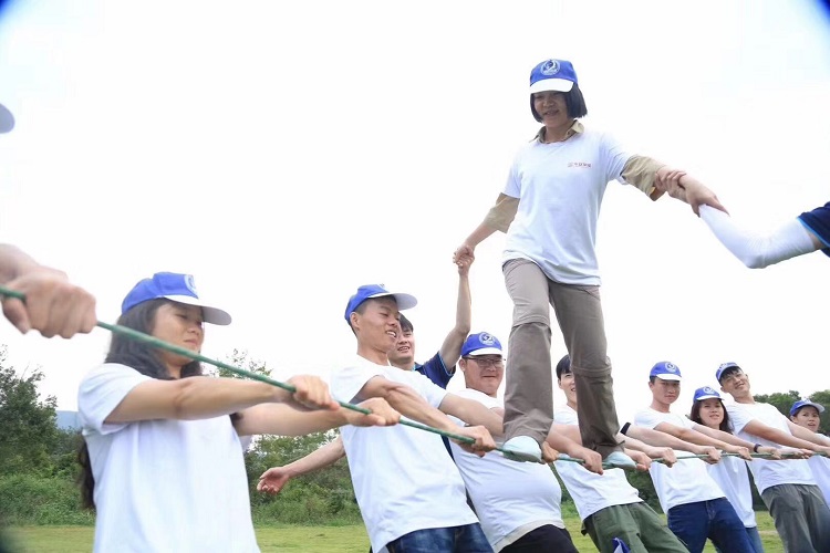 拓展訓練項目【動力繩圈】 拓展訓練項目【動力繩圈】