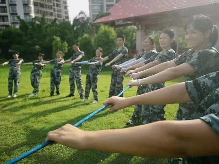 拓展訓練項目【動力繩圈】