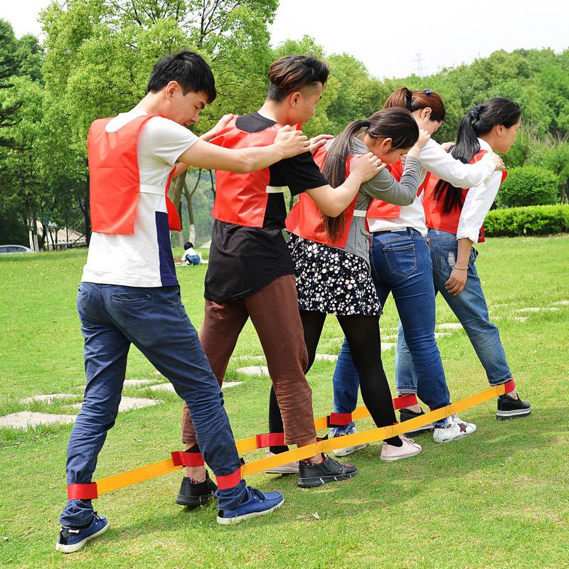 拓展訓練團隊游戲【巨人腳步】有軌電車 拓展訓練團隊游戲【巨人腳步】有軌電車