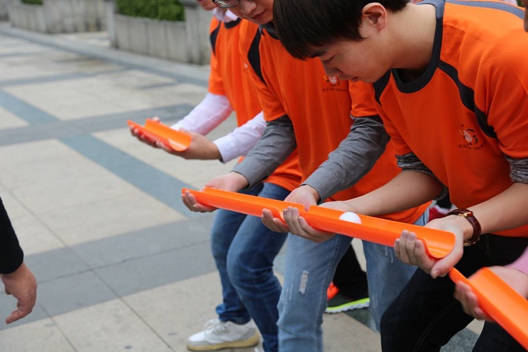 拓展訓(xùn)練團(tuán)隊(duì)游戲【珠行萬里】能量傳遞